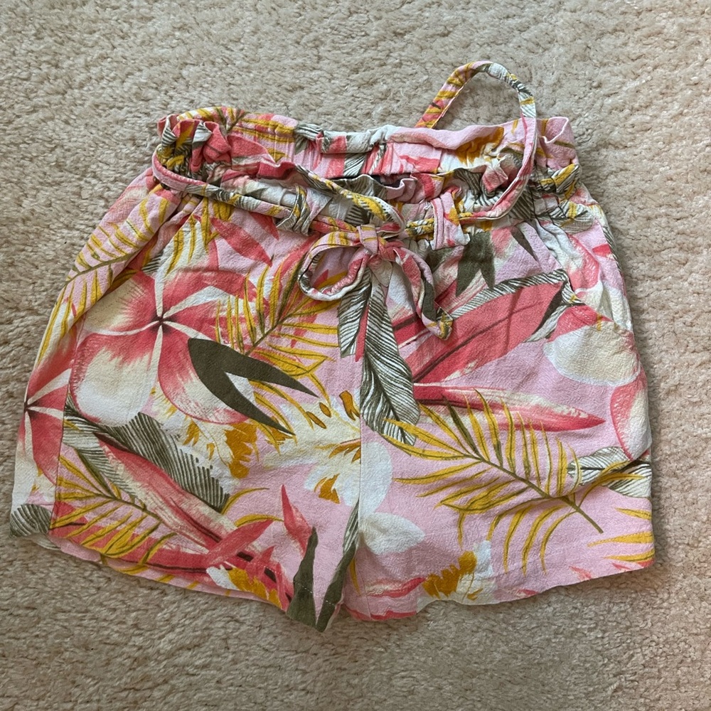 Pink Floral Paperbag Waist Women's Shorts